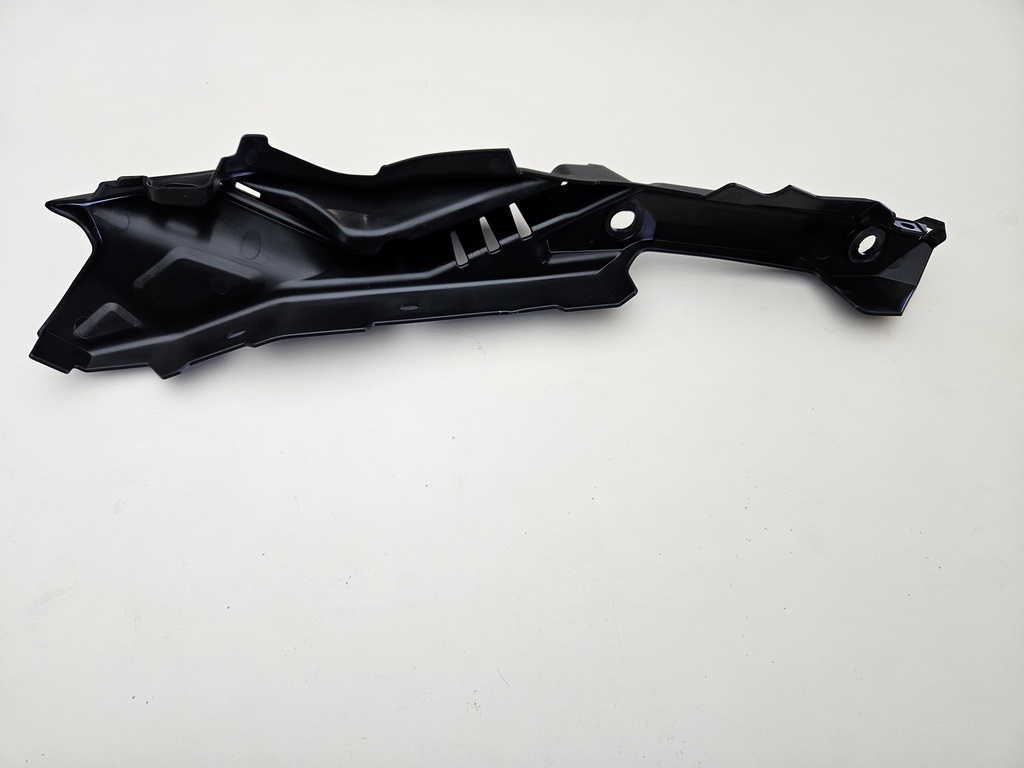 YAMAHA MT-10 SAĞ ARKA KUYRUK KAPAK 2016-2020