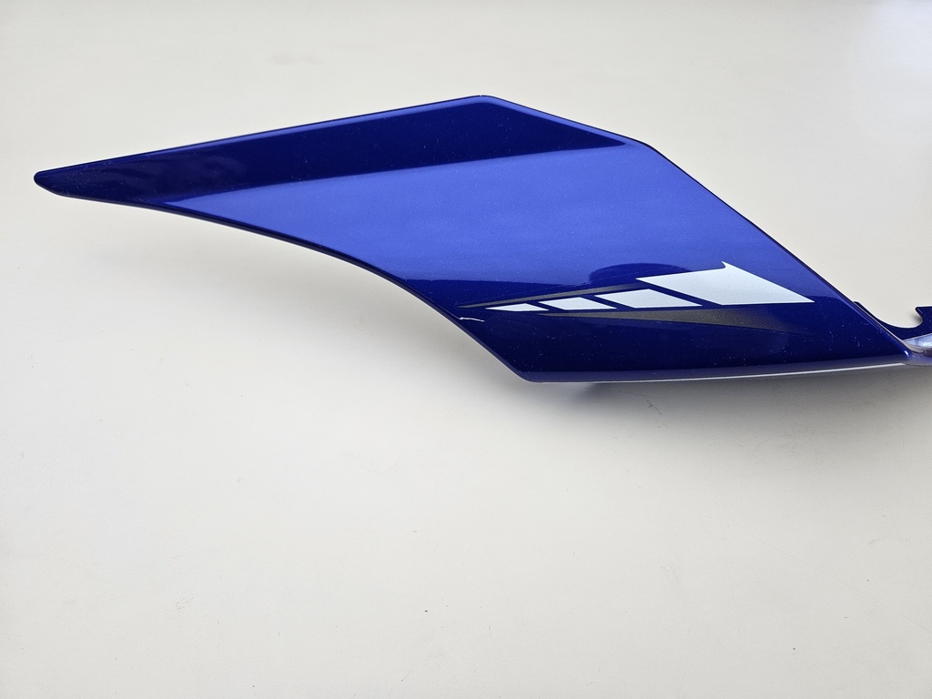 YAMAHA YZF R1 SAĞ ARKA KUYRUK KAPAK MAVİ 2015