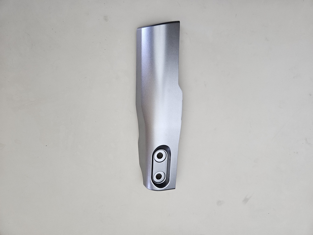 YAMAHA MT01 ÖN ÇAMURLUK SAĞ KAPAK 2005-2008