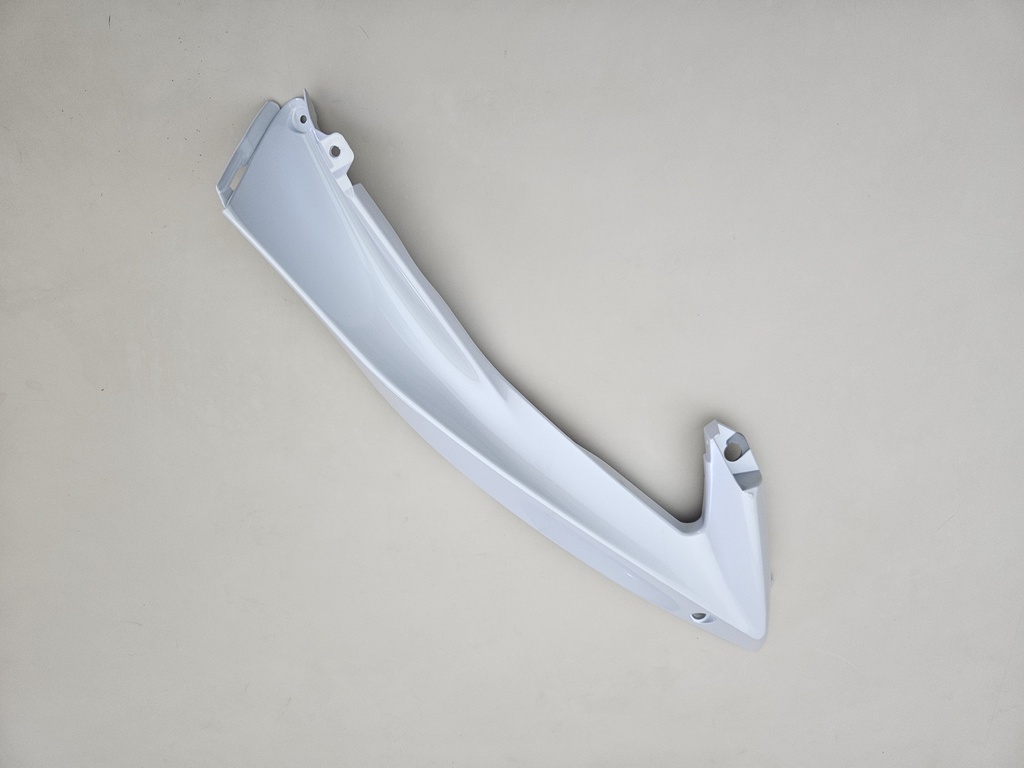 YAMAHA YZF R6 SAĞ ÜST KARENAJ 2006-2007