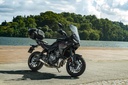 YAMAHA TRACER 7 ÖN TUR CAMI 2026