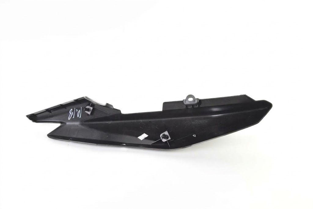 YAMAHA YBR 125 ESD SOL ARKA SELE ALTI KAPAK SİYAH 2012