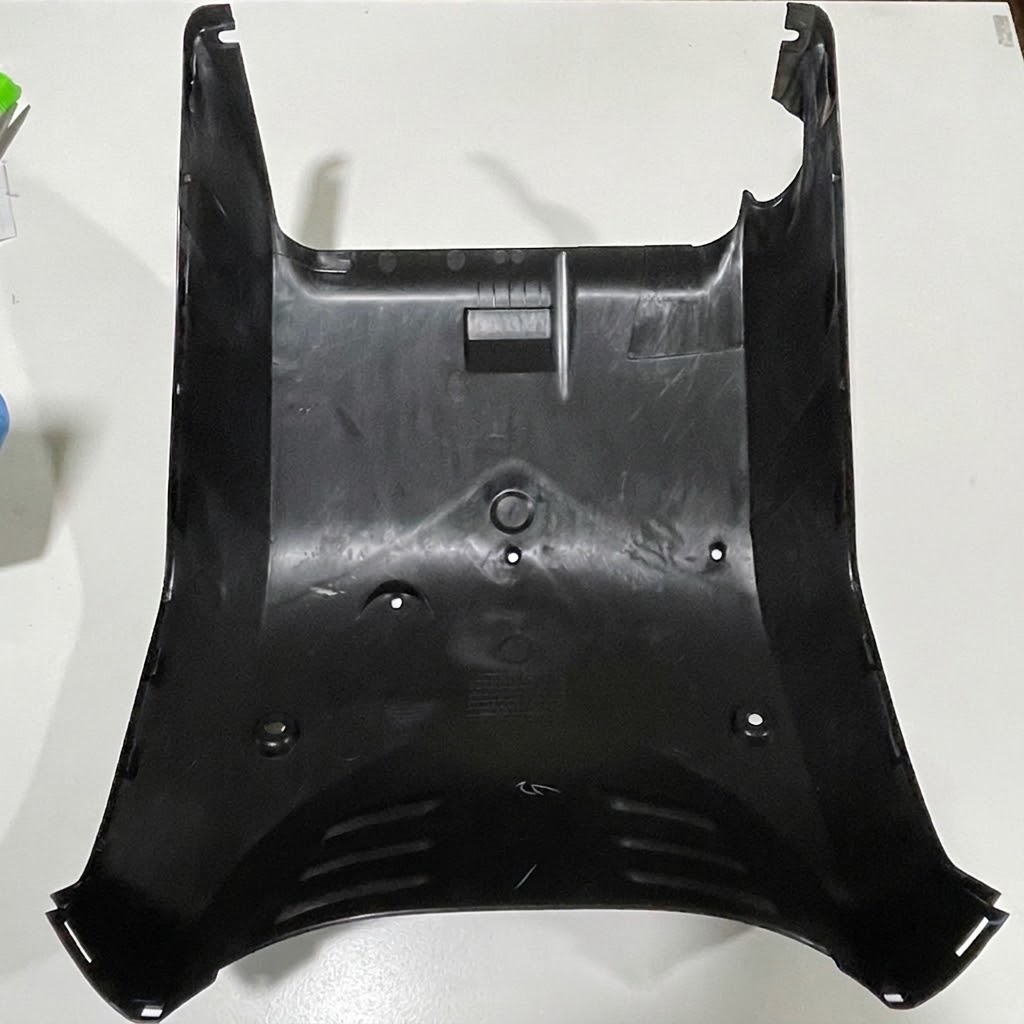 YAMAHA NOUVO 115 ALT GÖĞÜS BASAMAK ALT KAPAK