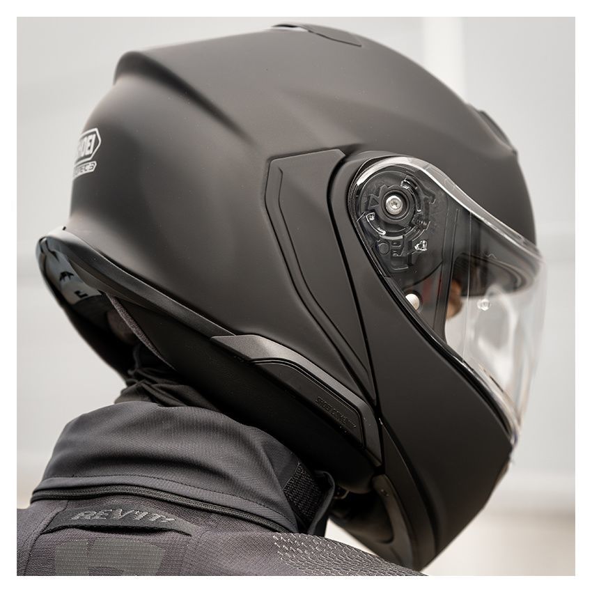 SHOEI NEOTEC 3 MAT SİYAH ÇENE AÇILIR KASK - Resim 3