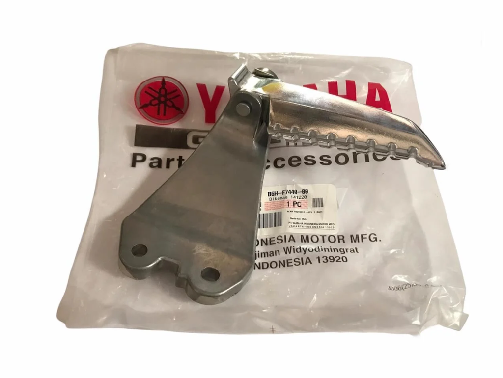 NMAX 125 155 SAĞ ARKA BASAMAK KOMPLE 2021-2025