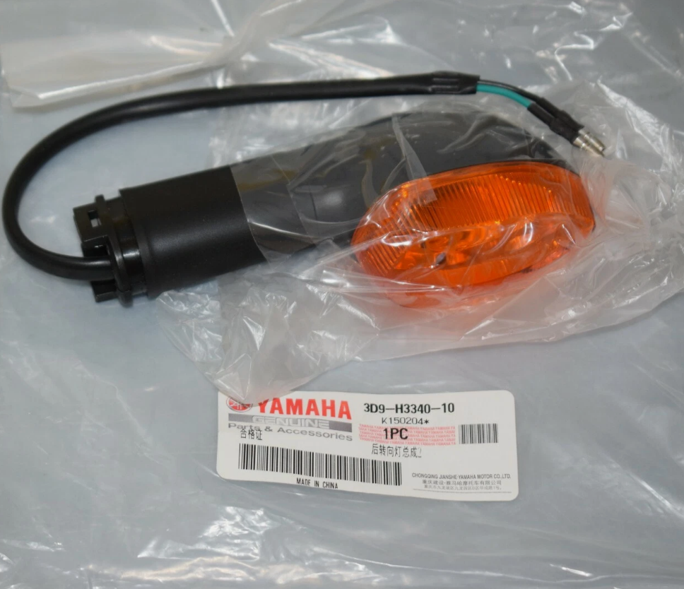 YAMAHA YBR 125 SAĞ ARKA SİNYAL KOMPLE