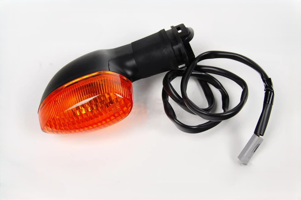 YAMAHA FZ6 FAZER ARKA SOL SİNYAL KOMPLE 