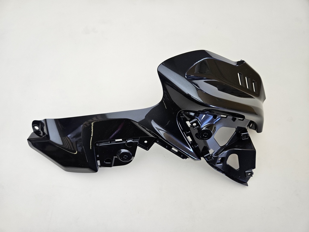 YAMAHA MT-10 SAĞ DEPO KAPAK 2016-2020