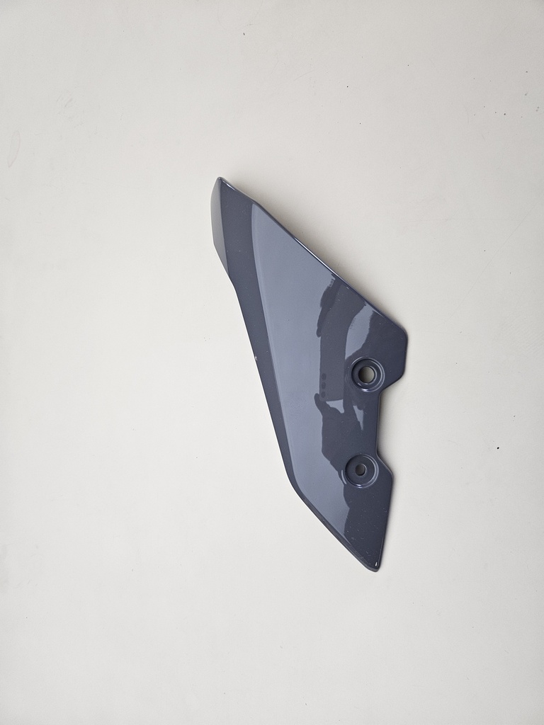 YAMAHA MT-10 FAR ÜST SAĞ KAPAK 2016-2020 