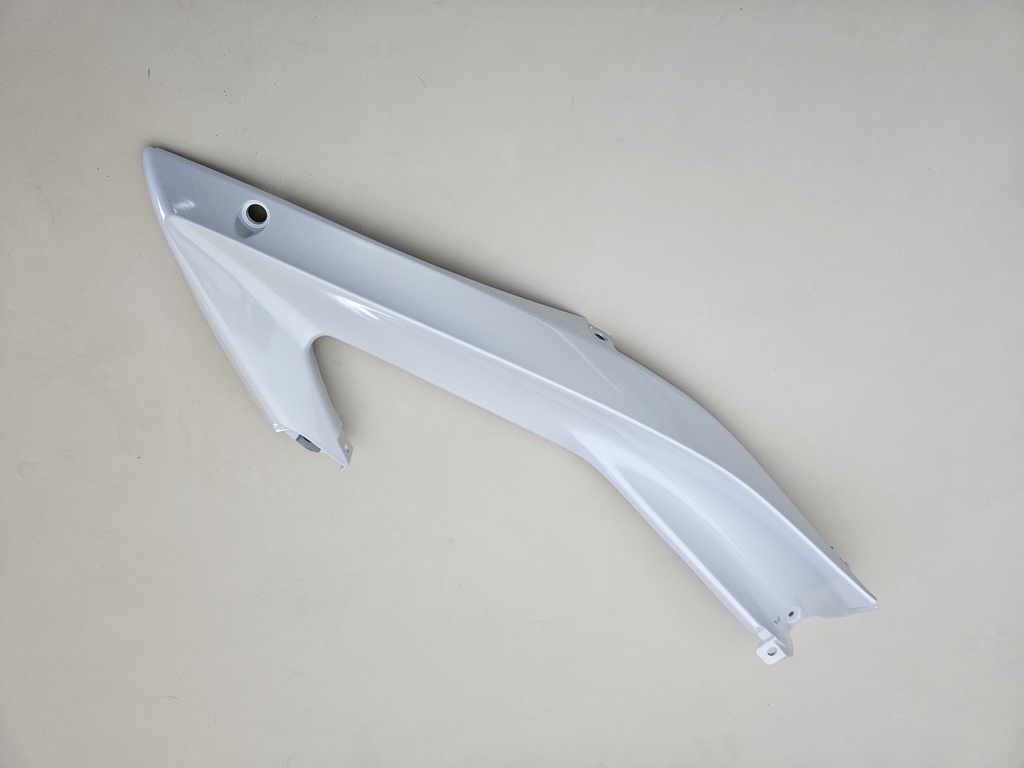 YAMAHA YZF R6 SAĞ ÜST KARENAJ BEYAZ 2006-2007